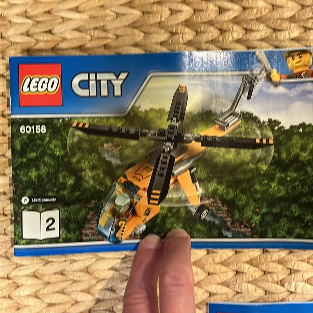 Lego City Set 60158- City Jungle Cargo Helicopter